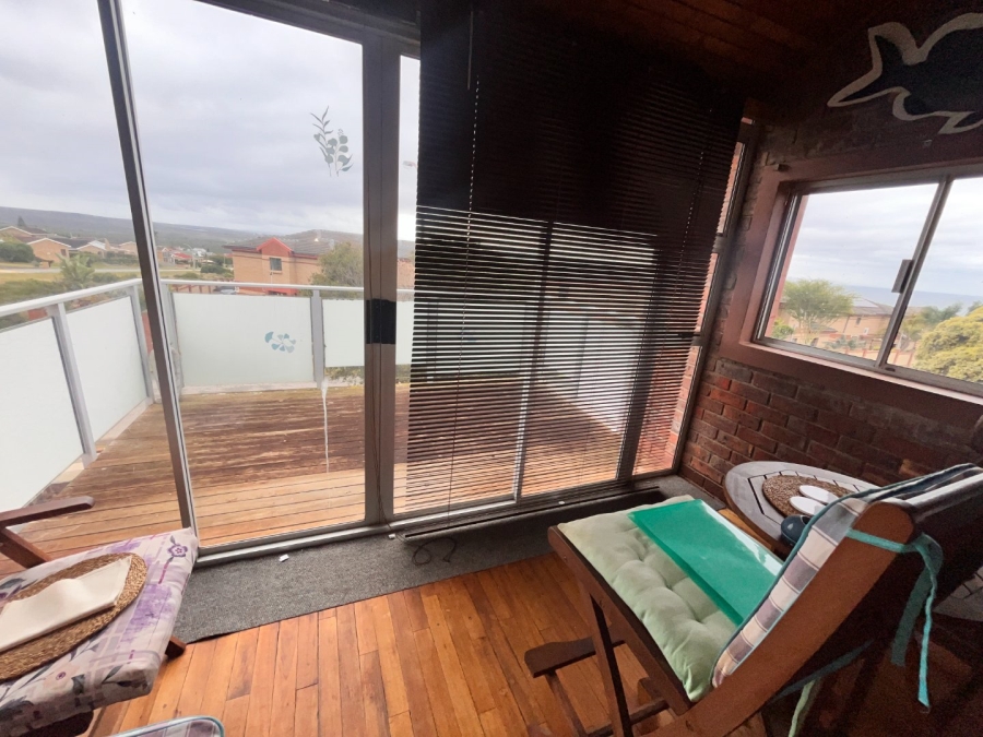 3 Bedroom Property for Sale in Wavecrest Eastern Cape